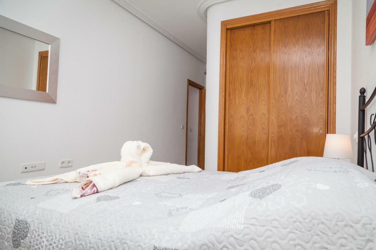 Apartment Solmar Torrevieja Dış mekan fotoğraf